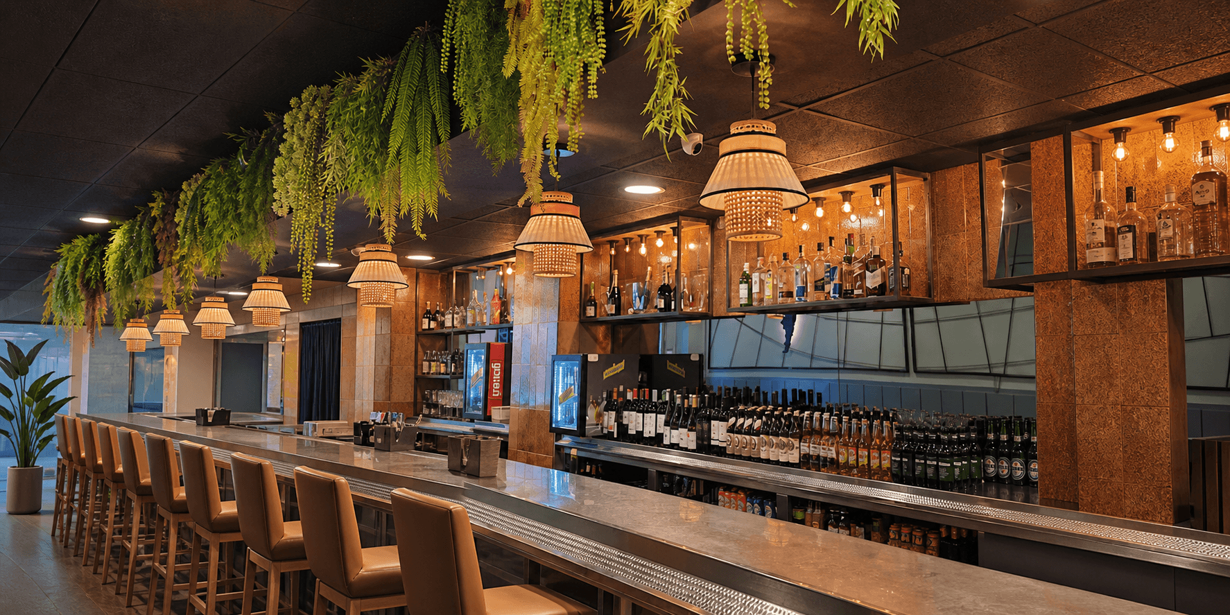Barra de Nuevo Bar Atlas con plantas suspendidas